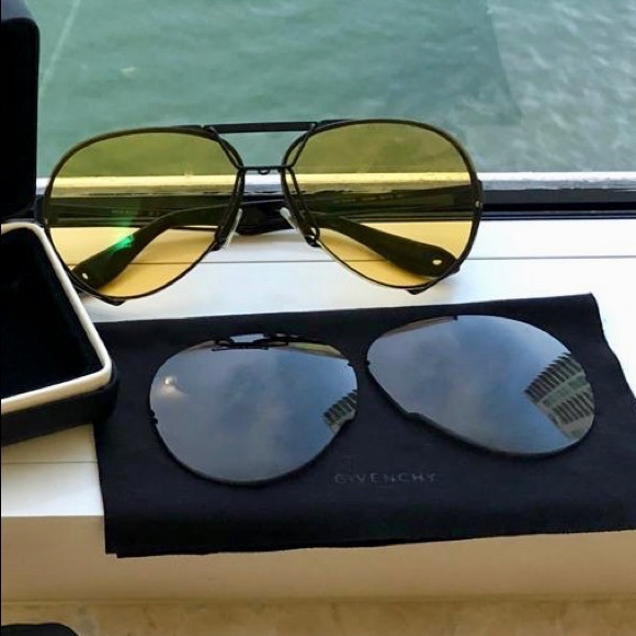 Givenchy Other - AUTH GIVENCHY GV 7014/S W/ INTERCHANGEABLE LENS